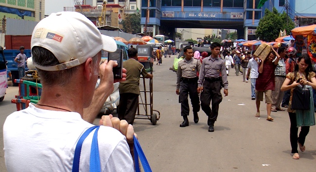 bernardo_jakarta_police.jpg