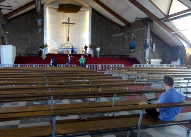 Chavannes.nl_may10_online_church.jpg