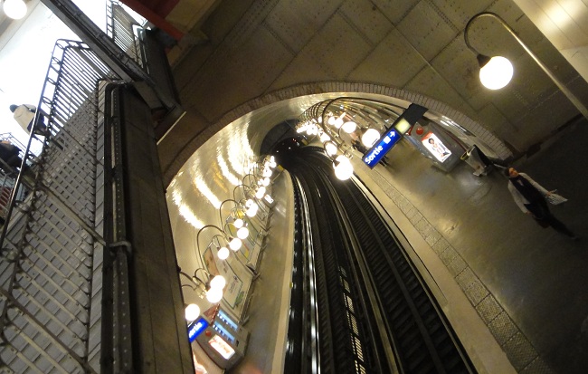 Chavannes.nl_metro_march2012.jpg