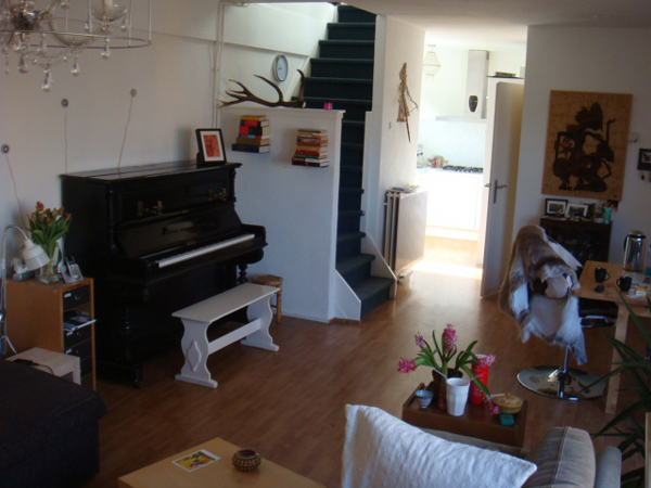 living-9-4-08.jpg