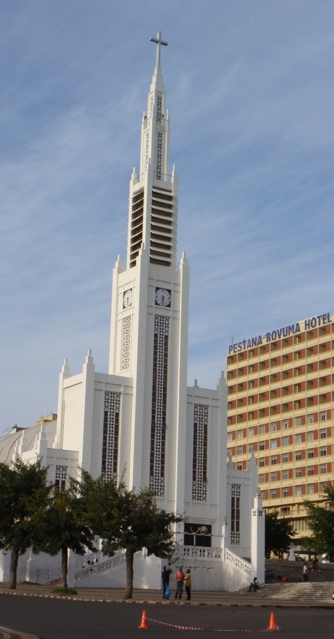 maputo_church.jpg
