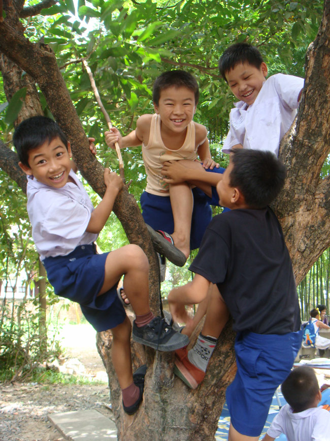 tree-kids.jpg